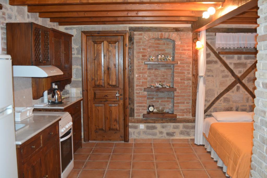 Lesvos Tower House Komninos Sígrion 객실 사진