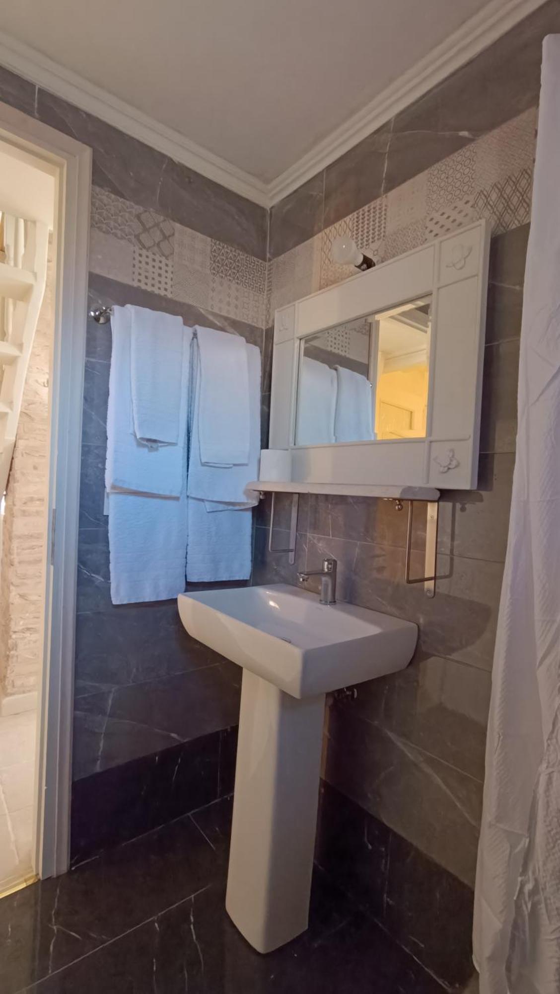 Lesvos Tower House Komninos Sígrion 외부 사진
