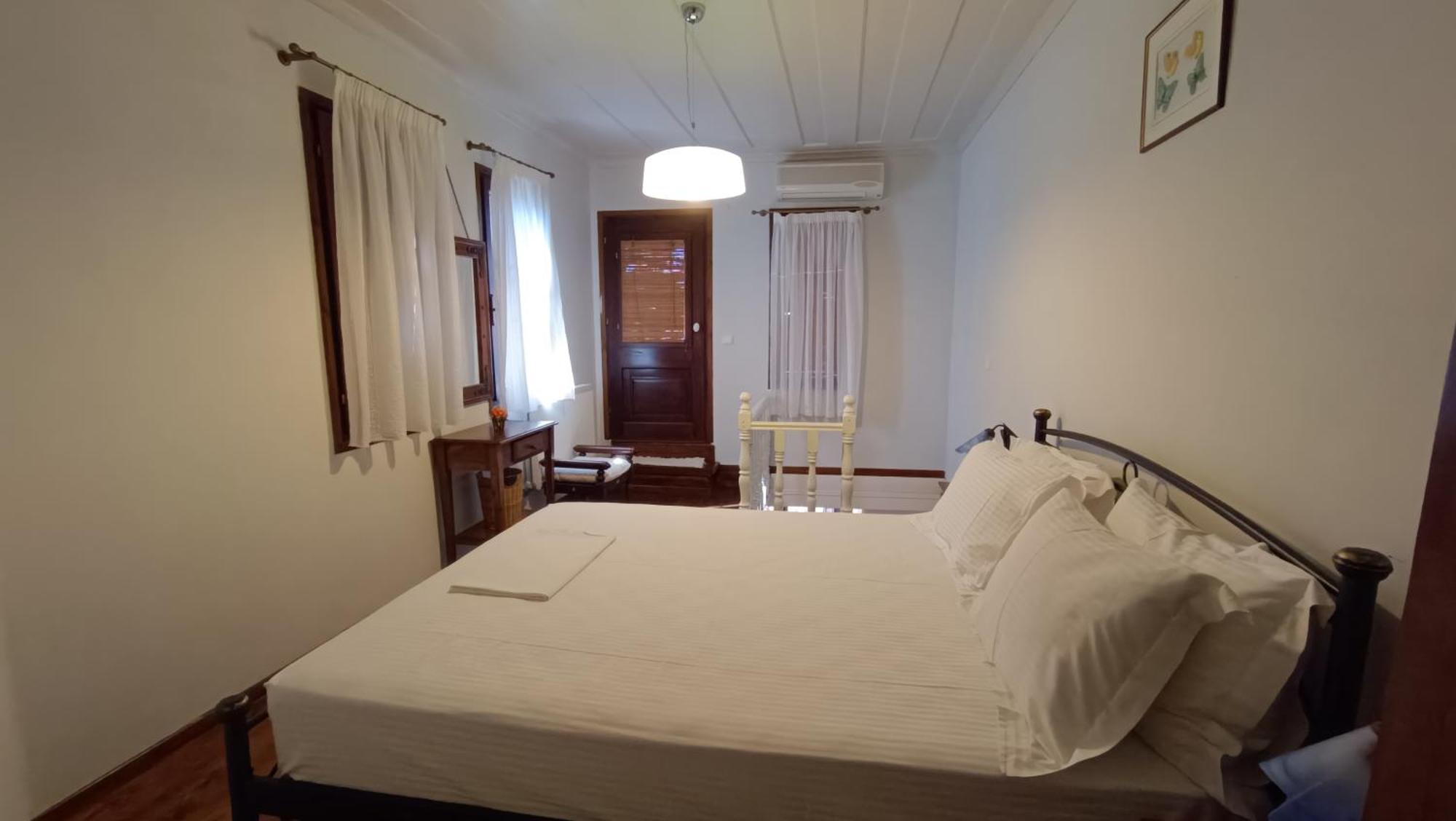Lesvos Tower House Komninos Sígrion 외부 사진